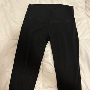 Aritzia leggings